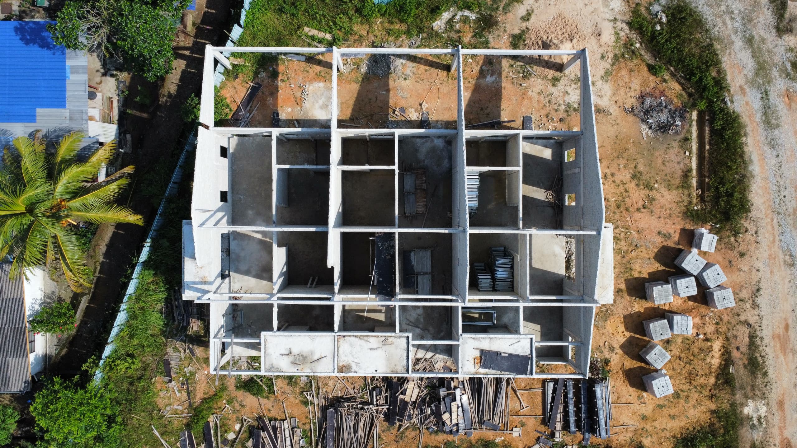 Top-down view of house structure showing room divisions